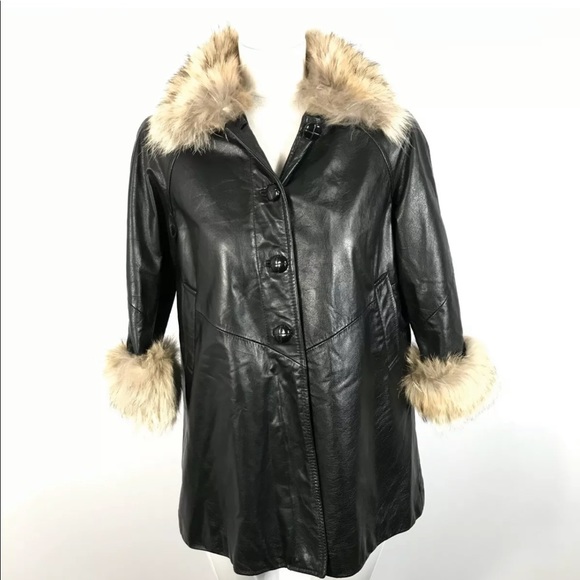 Vintage Danier Canada Youth Leather Jacket Fur
